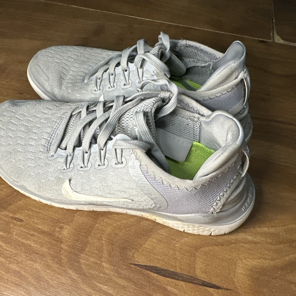 Nike Free RN 2018 Running Shoes Wolf Gray, Size 5 (942837-003) - Picture 4 of 9